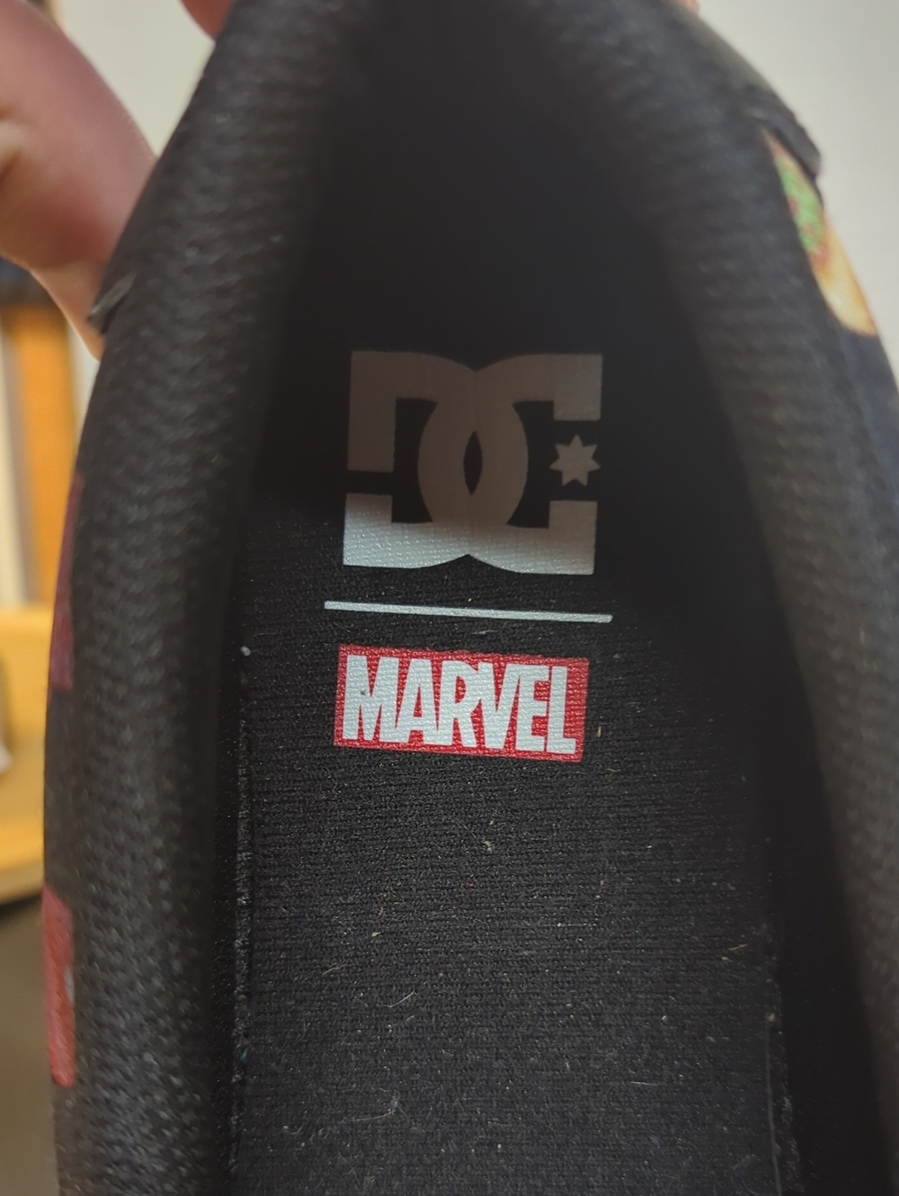 Deadpool DC Slip On Shoes 9.5 Men's - Picture 5 of 7